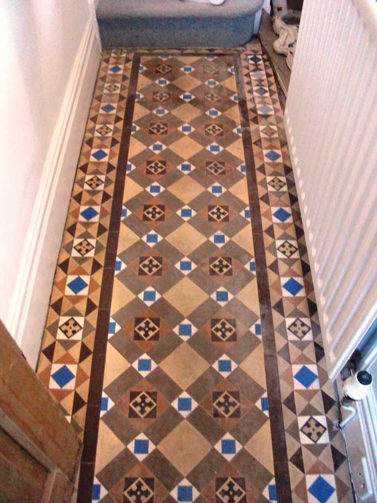 Victorian Tiles Southport Before Cleaning